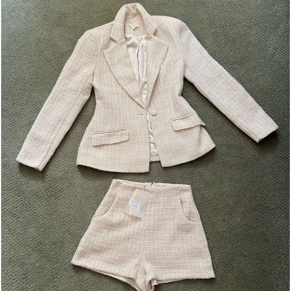 Tweed shorts suit. NWT